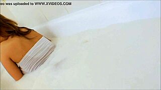 Lesbians Kiss Assfuck in Pee Bath Mix