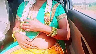 desi housewife, ever tried car fucking a stranger with dirty telugu talk?