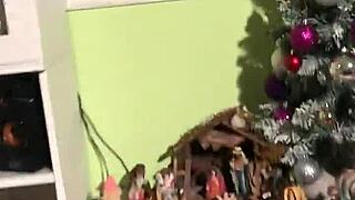 merry christmas wanna see shemale ecaterinax stroke her cock?