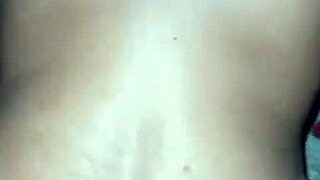 อัพเดทเมียเดซี่ตูดใหญ่โดนเย็ดกระแทกหนัก