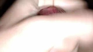 Watch her bang that wank into explosive group cumshot frenzy