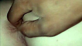 hey check out this curvy shaved big ass swinging wet pussy getting fingered