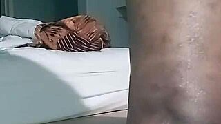 bad thick ebony girl shakes that huge curvy ass homemade