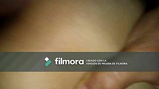 Haciéndole creampie a mi putita con la regla me vuelve loco de placer