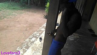 😈 trying so hard to cum out her ass 👅💦