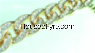 Intimate morning pool sex with flexible alexis tae ends in creampie orgasm