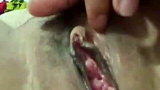 thick pussy slut craves hot fucks from every stud!