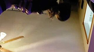 wow my slut gf sucks cock like total pro!