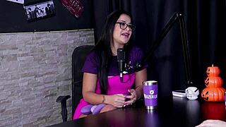 primeira vez cu de frente gozada menage siririca uber raphaela savanah sheer red halloween 😈👻🔥