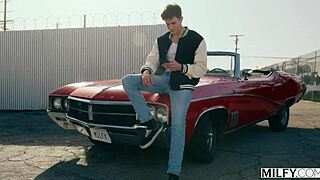 fit milf justine. young stud pounds her in classic car ride!