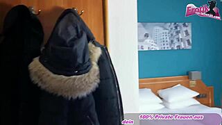 Deutsche mollige teen, cheating with neighbor feels so wrong?