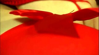 Amber peach spreads gaping milf butthole wide open