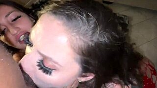 cheating on her with this group is crazy af double deepthroat sloppy 😵‍💫🍆💦