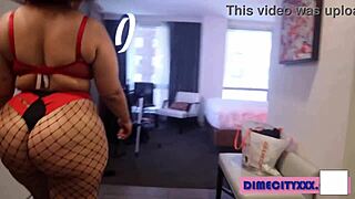 curvy ebony sunny bunny rides big black cock?