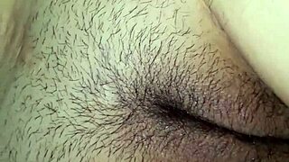 Esposa Carmen's Tight Vagina Craves Deep Thrusts