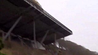 sarah janes flashing her milf pussy outdoors?