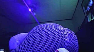 nikki lixxx twerks yoga ass till squirting wet