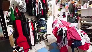 stepmom, does your chubby bbw ass jiggle organizing room?