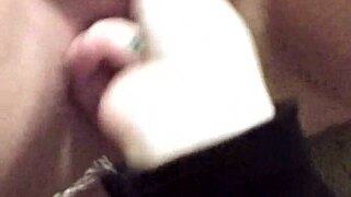 fat lesbian teen fingered to hard cum