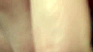 Playing with wife vibrator fingering gets her moaning wildly!