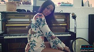 why hide when big booty ebony harley dean strips lingerie showing every curve?