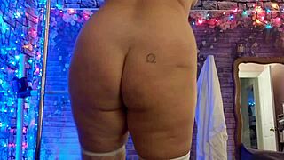 Hotwife steffi bunny dances her wet pussy dirty homemade style