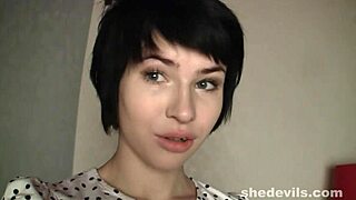 Wanna see Ebba aka Amy Frost's hot nude webcam strip??