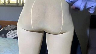 sit that wet ebony pussy on my face daddy 😈👅