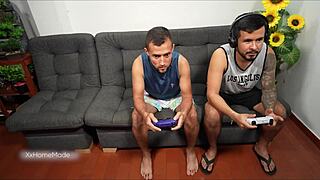 Stepmom slurps my friend's monster cock while I'm gaming 😈🍆💦