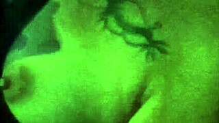 سواق أوبر يحسسني في الطريق للفندق قبل نيك العميل الساخن