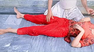 Desi bhabhi devar skip homework for hot indoor water sex