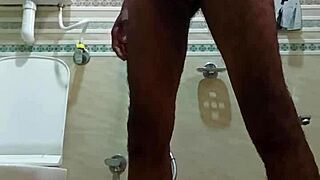 hey mumbai guy my big indian cock ready for your wife in hd?