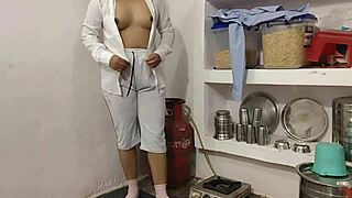 Girlfriend bent over quick kitchen fuck ends cumshot!