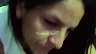 Chupei a bucetinha da minha ex até ela gozar na boca... completo red!