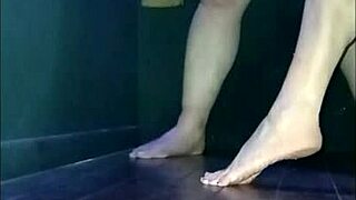 2025 february 28 amazons croix gloryhole femdom slave session