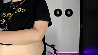 hot latina cutie dances and teases on cam