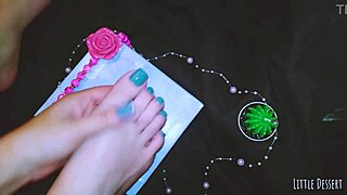 BEAUTIFUL TEEN'S FOOT MASSAGE LEADS TO FETISH ORGASM!