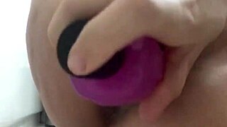 i uh tried chinese balls and vibrator in my tight asian vagina today