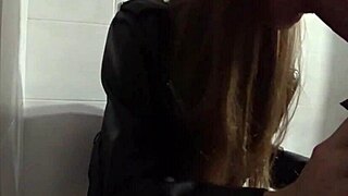 imagine fucking this miniskirt teen stranger in mall toilet cumshot