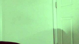 casual thoughts on romantic sketching to worship women in jeans