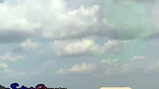 i'm squirting oceans in my kingdom, can't hold back anymore