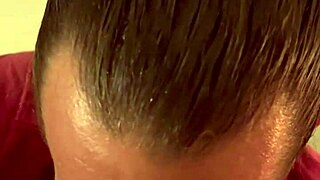 brad newman teaches dripping wet pussy eating with tongue tutorial