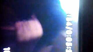 girl gives sloppy camcorder blowjob on cam.