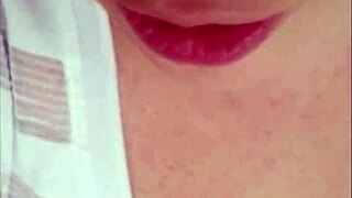 wanna feel my chubby pussy grinding on your face right now?