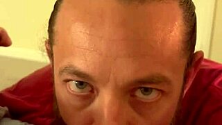 brad newman teaches dripping wet pussy eating with tongue tutorial