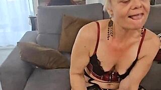 hey do you like my new lingerie milf style