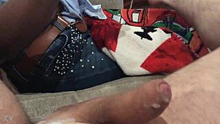 that black babe's handjob drives me wild with lust