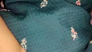 First time Indian guard Sushma Kumari outdoor fuck fest