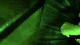 Quer dominar Monika Fox em POV BDSM anal brutal, facefuck com mijo e porra na boca?