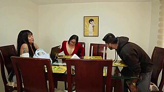 Ššš... šukám ženinu kamarádku syrově bez chycení - Fred Nunex